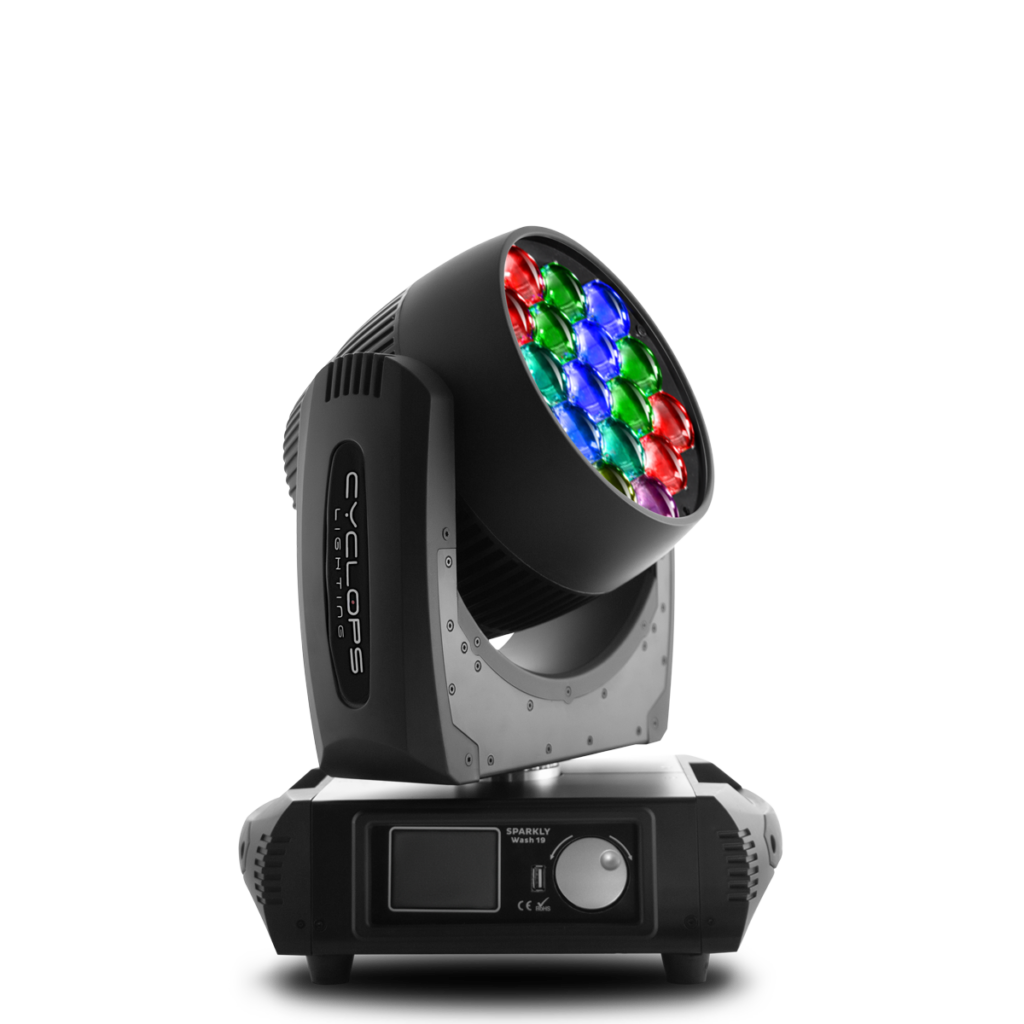 Как прописать в lightjockey led zoom wash 19x15w with 2in1 fly case